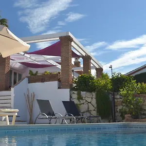 Casa Luz Del Faro Bed & Breakfast